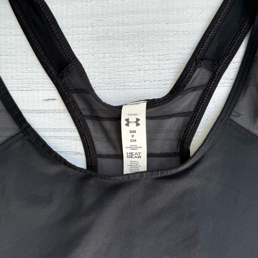 NWT Under Armour Black Racerback Heatgear Athletic Tank Size S - Picture 3 of 3